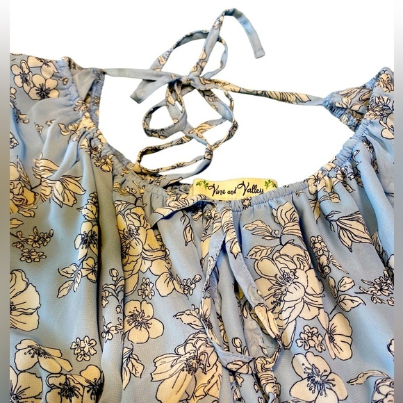 NEW W/ TAGS Vine & Valley size S smocked blue ditsy mini dress multicolor floral - Picture 4 of 9